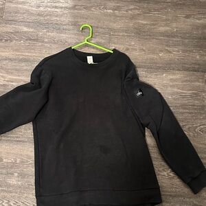 ALO Yoga Black Crewneck Sweater Men